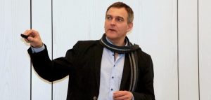 Dr. Ralf Stroop stellt Mobile Retter in Gütersloh vor