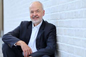 Porträtfoto von Thomas Reumann